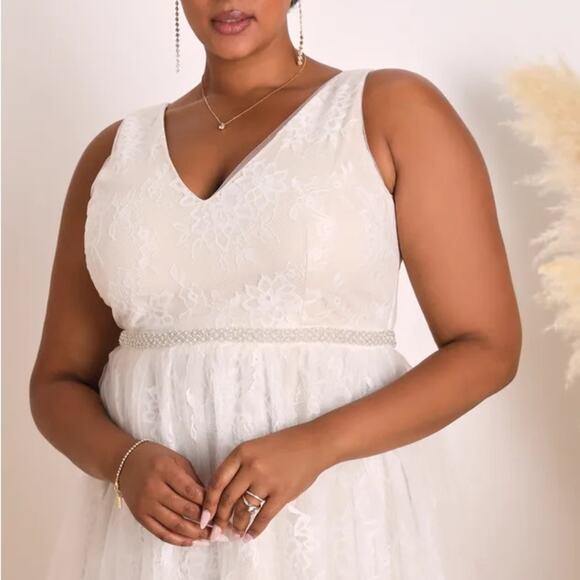 NWT Lulu’s Sweet Love Ivory Lace Tulle Beaded Maxi Dress 1X Wedding - Picture 4 of 13